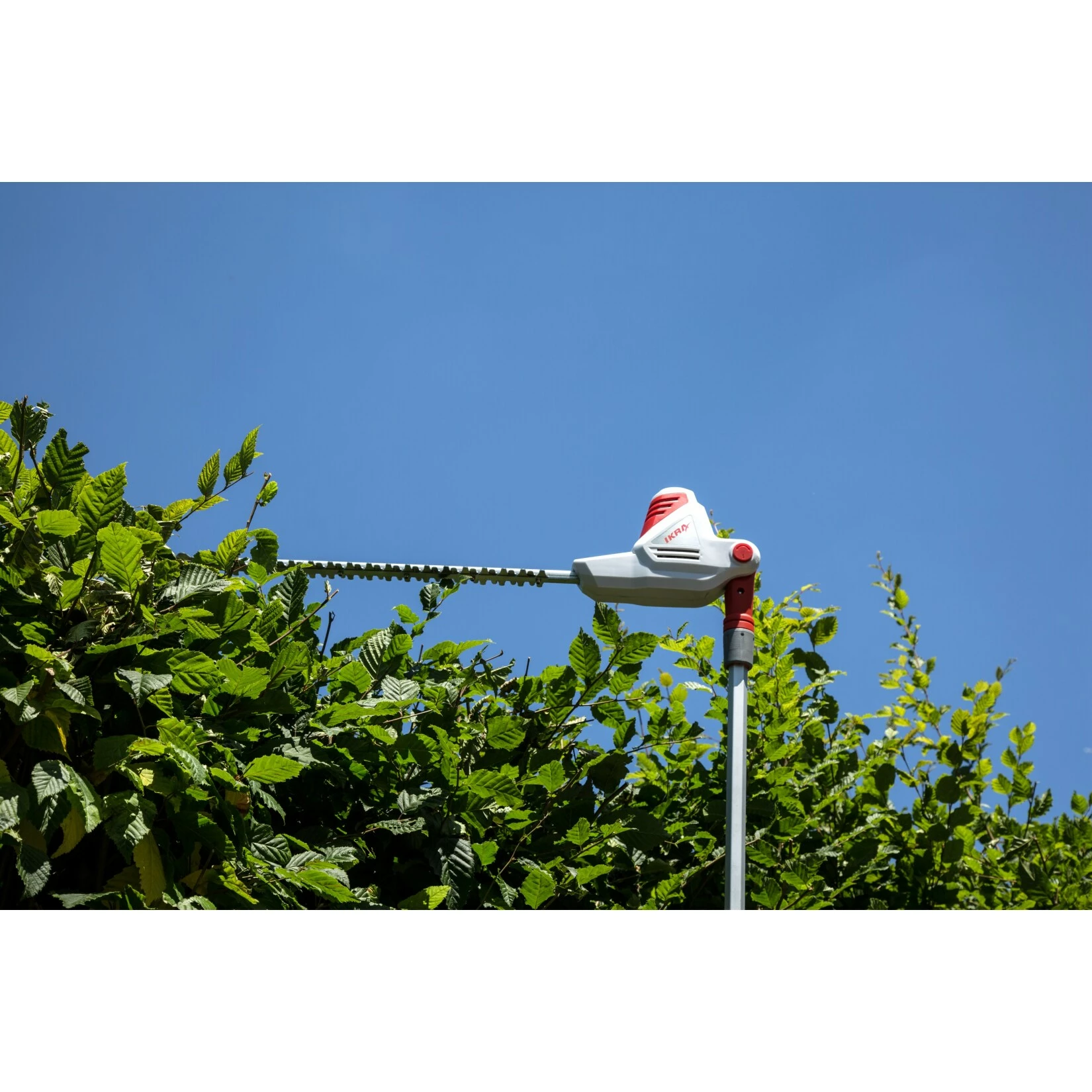 Ikra ITHS 600 Elektro-Hochheckenschere 4 Ikra ITHS 600 Elektro-Hochheckenschere – Bild 4