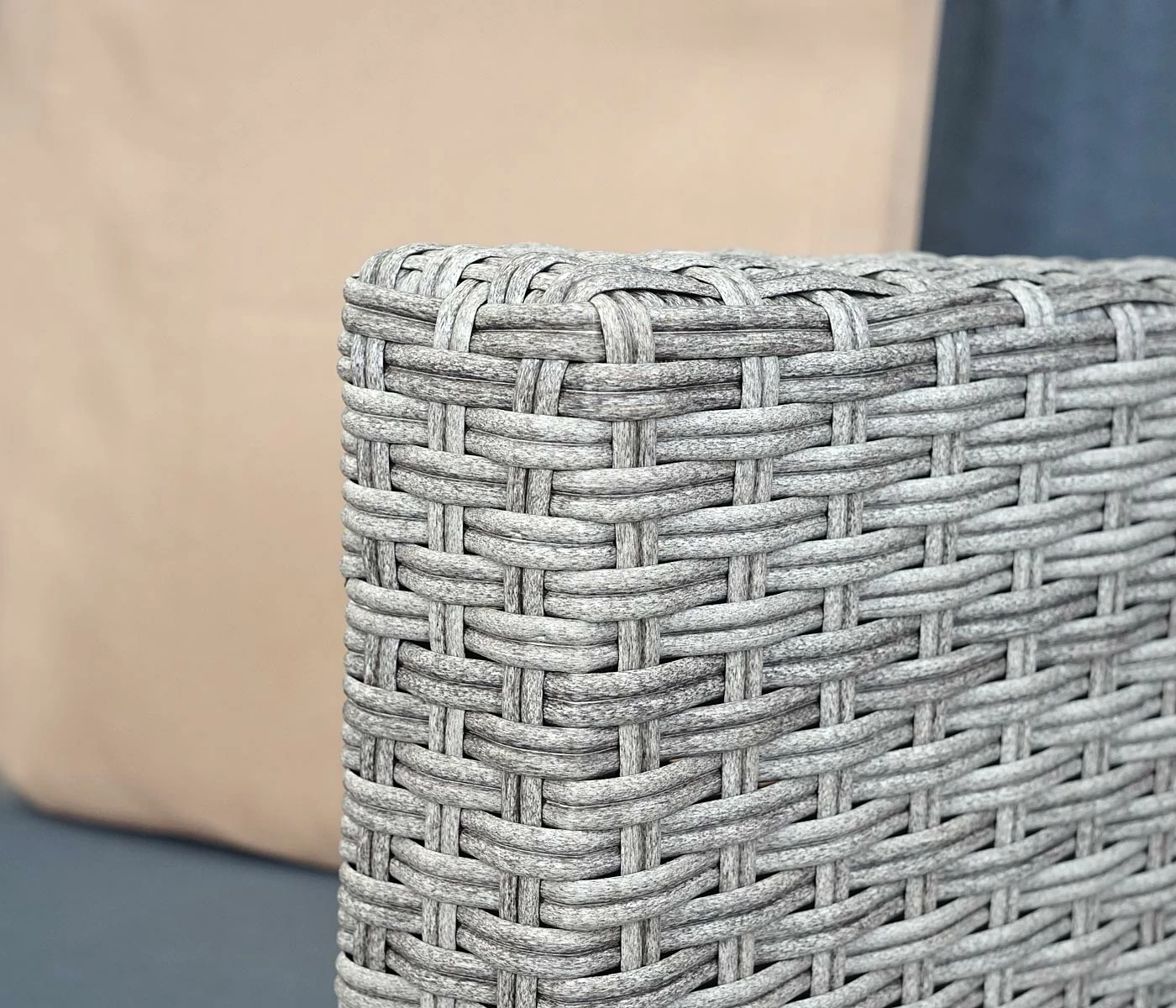 Poly-Rattan Garnitur Rund MCW-E17, Garten-Set Sitzgruppe ~ Grau, Polster Dunkelgrau, Kissen Beige 6 Poly-Rattan Garnitur Rund MCW-E17, Garten-Set Sitzgruppe ~ Grau, Polster Dunkelgrau, Kissen Beige – Bild 6