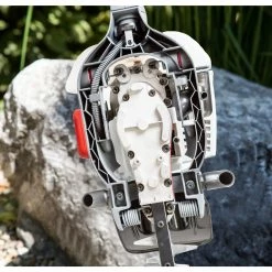 Ikra Benzin Heckenschere IPHT 2660 180° Drehbarer Handgriff Für Ergonomisches, Horizontales Und Vertikales Arbeiten -Zipper Geschäft 2212354000 prod 005