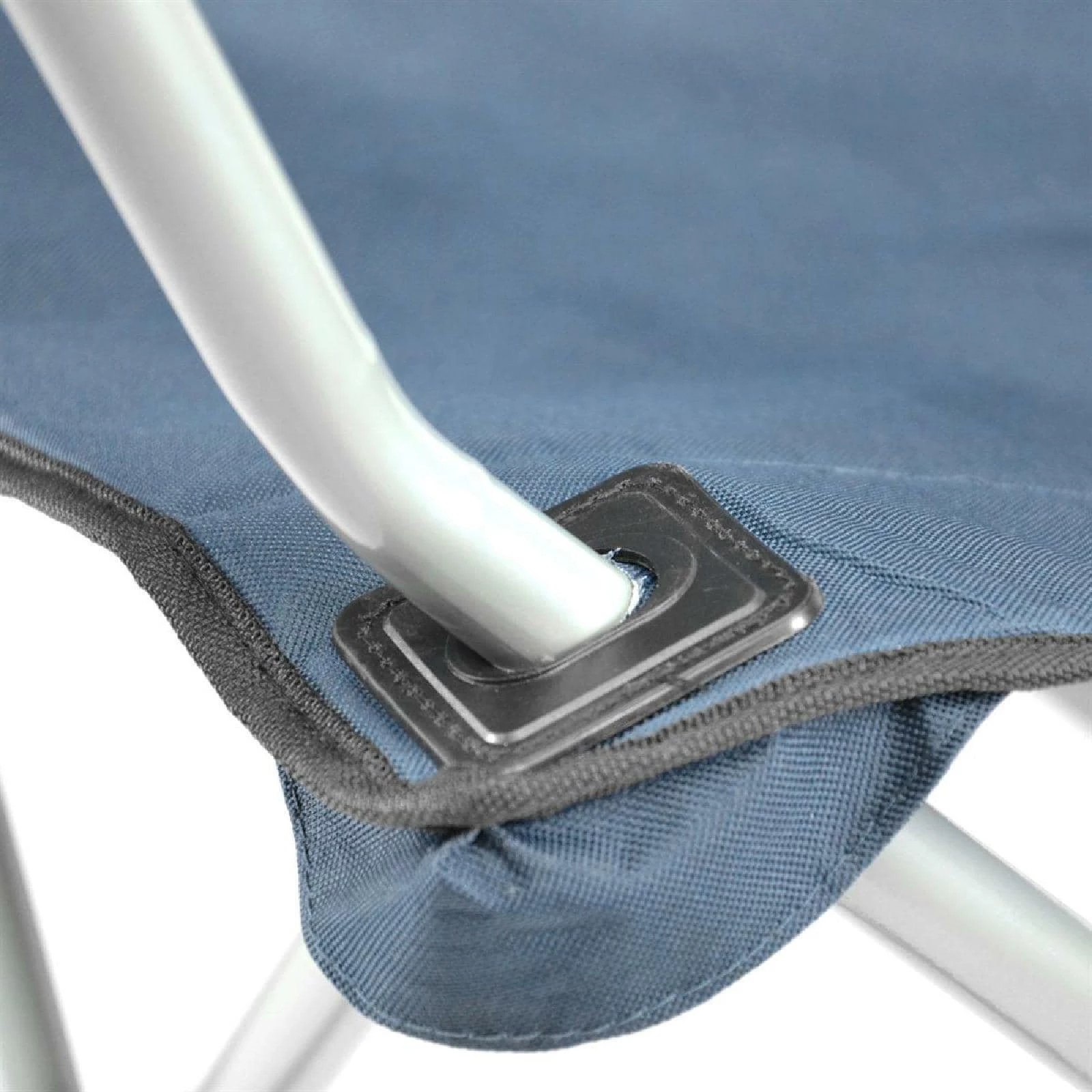 VCM Faltstuhl XL Mit Armlehne Dunkelblau Getränkehalter Extra Breit Stabil 4 VCM Faltstuhl XL Mit Armlehne Dunkelblau Getränkehalter Extra Breit Stabil – Bild 4