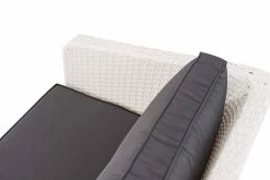 CLP Polyrattan Eck-Loungeset SKARA I Weiß I Gartenlounge Flachrattan I Eckgarnitur & Glastisch I 1,25mm Rattandicke I 5 Sitzplätze -Zipper Geschäft 8600246500 304218 prod 006