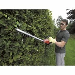 Black & Decker BLACK+DECKER Heckenschere Heckenschere GT7030 -Zipper Geschäft 8600269300 1024315 prod 006